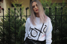 Load image into Gallery viewer, XO Jumper